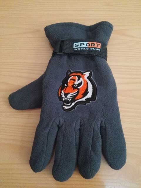 Cincinnati Bengals NFL Adult Winter Warm Gloves Dark Gray